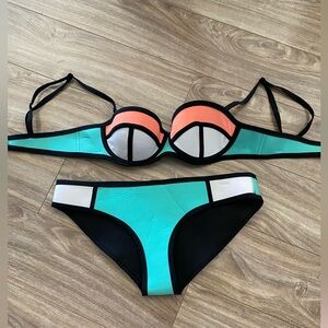 Trangl Bikini